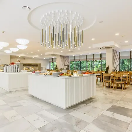 Centrum Zdrowia I Wypoczynku Ikar 科沃布热格