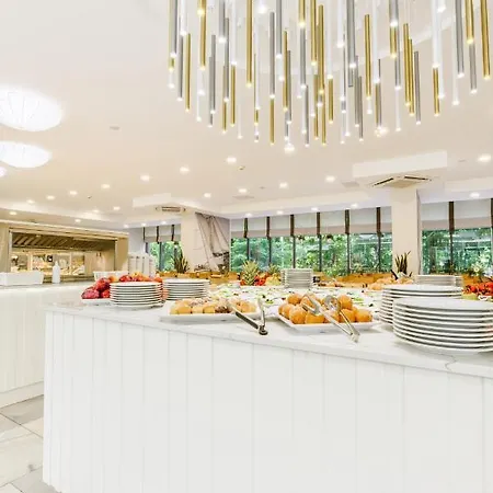 Üdülőközpont Centrum Zdrowia I Wypoczynku Ikar 3*