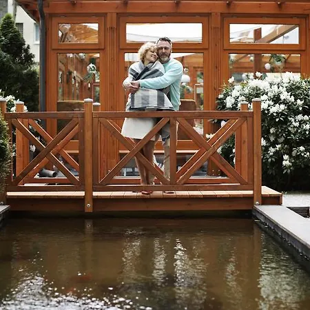 Centrum Zdrowia I Wypoczynku Ikar Üdülőközpont 3*