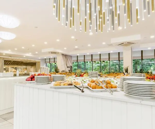 Resort Centrum Zdrowia I Wypoczynku Ikar 3*