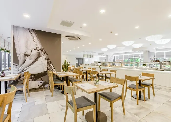 منتجع Centrum Zdrowia I Wypoczynku Ikar كولوبرزيغ